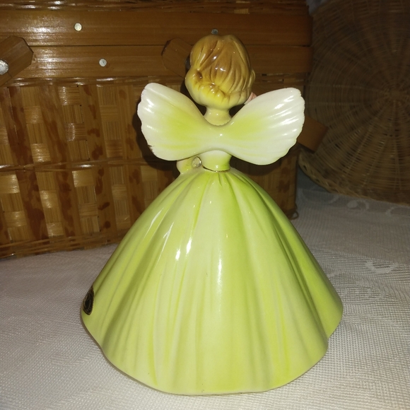 Angel Figurine with Number 3 - Picture 5 of 6